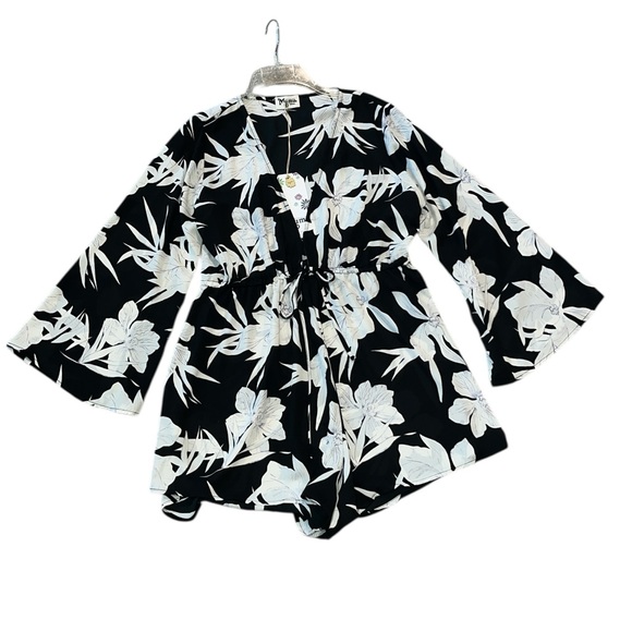 Show Me Your MuMu Roxy Romper Size Small NWT - Picture 3 of 9